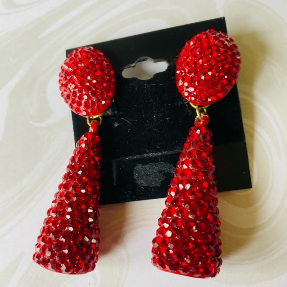 NEW VINTAGE BELLINI VIBRANT RED SWAROFSKI CRYSTAL DROP EARRING - CLIP ELEGANT - Picture 3 of 15